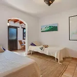 度假居 El Paraiso En 廷达亚