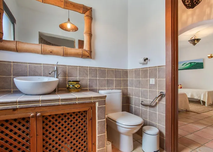 El Paraiso En * 廷达亚